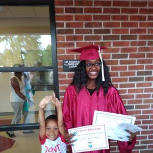 Meet your Posher, Ebony